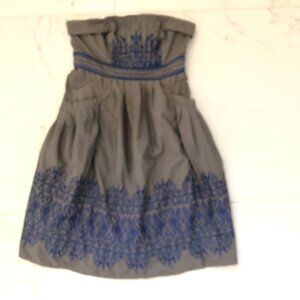 Anthropologie Floreat Salton Sea Dress Womens Size 2 Gray Strapless Embroidered